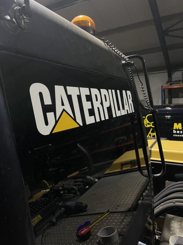 Sticker - Caterpillar